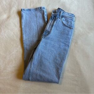 Curve Love Ultra High Rise 90s Straight Jean